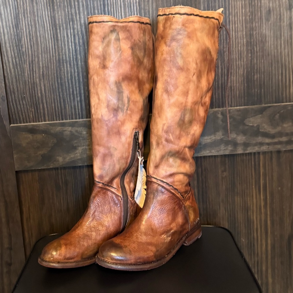 Womens bed Stu boots